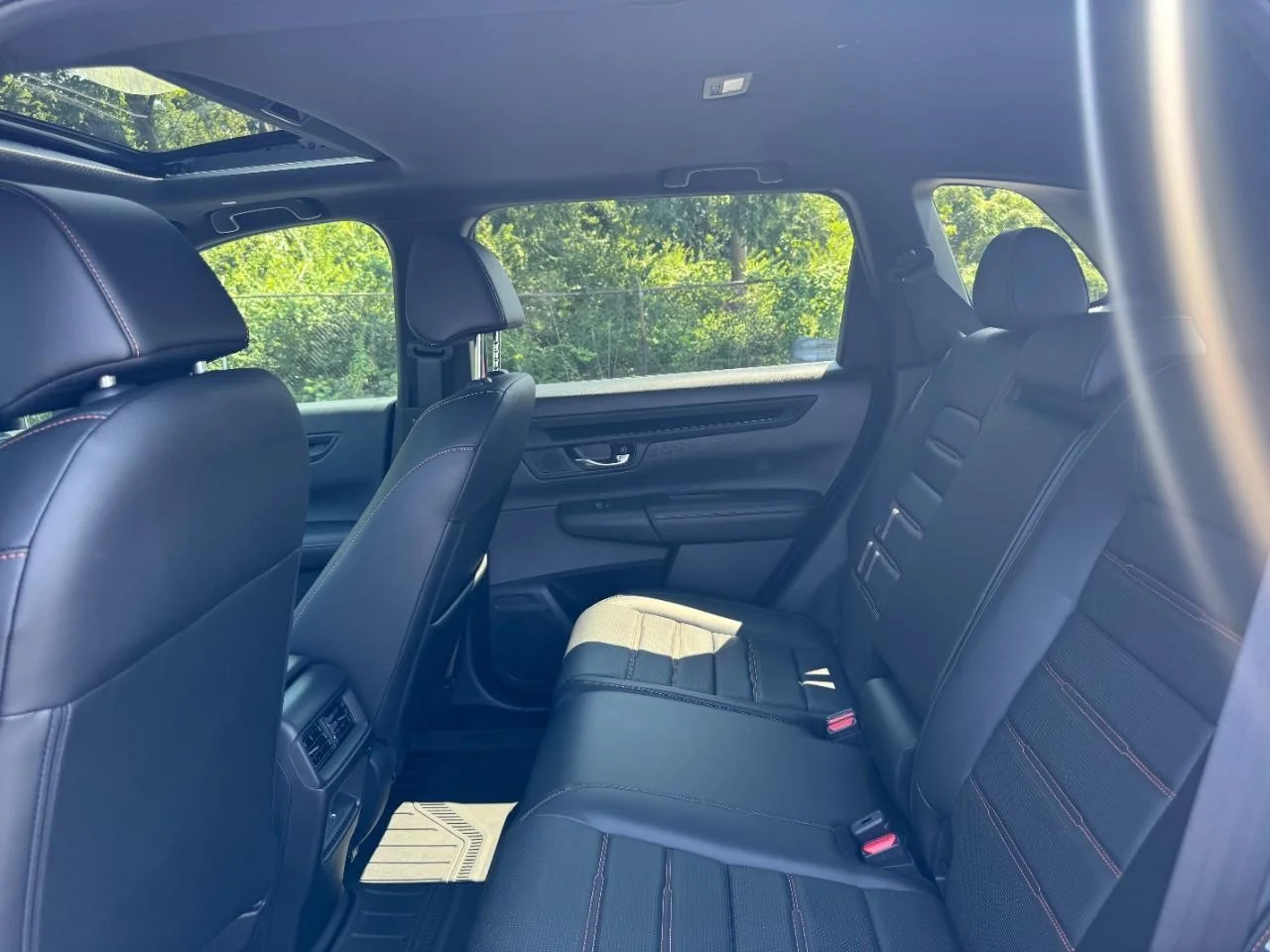 2025 Honda CR-V Sport-L - Photo 12