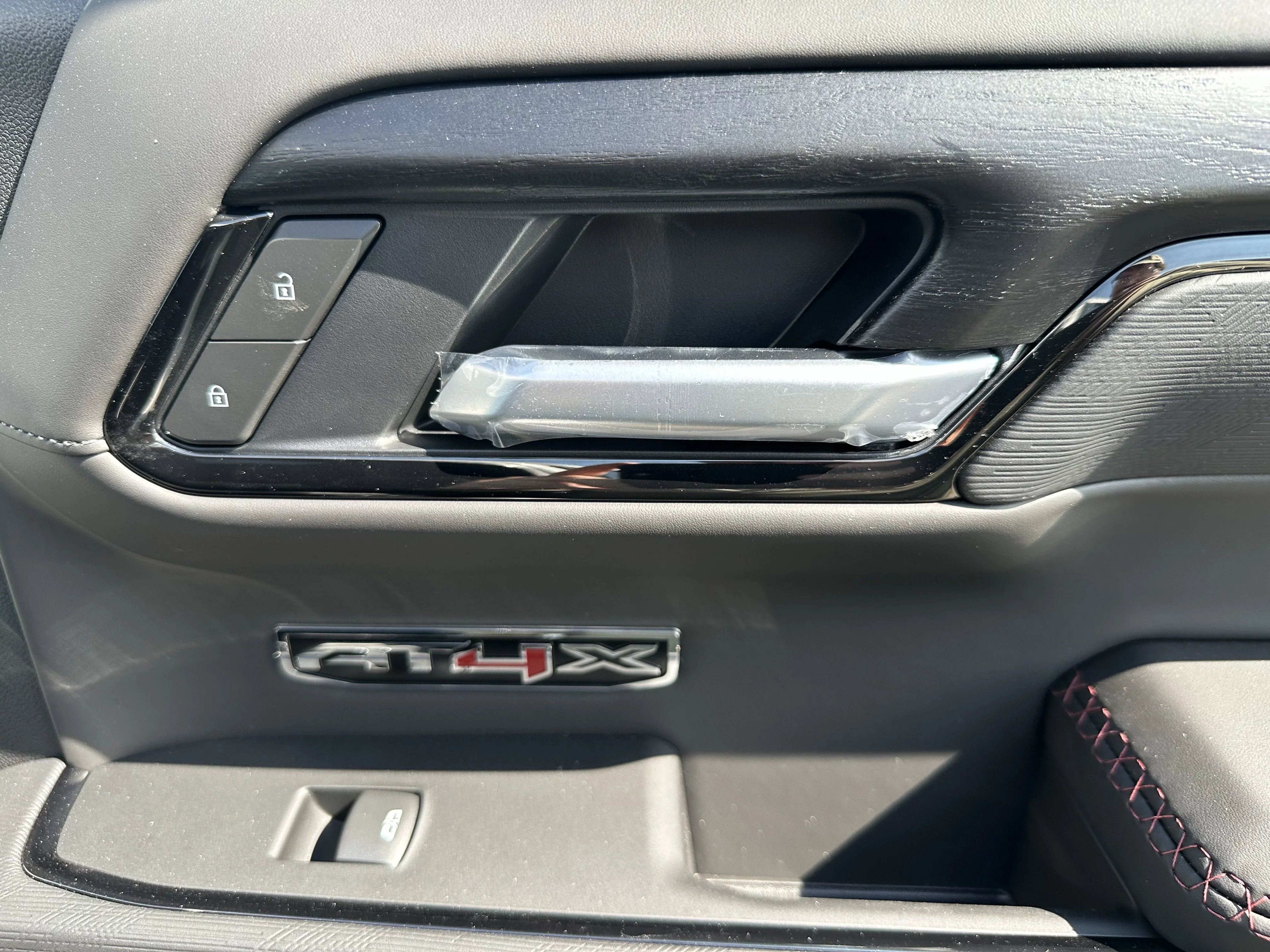 New 2026 Summit White GMC AT4X image 21
