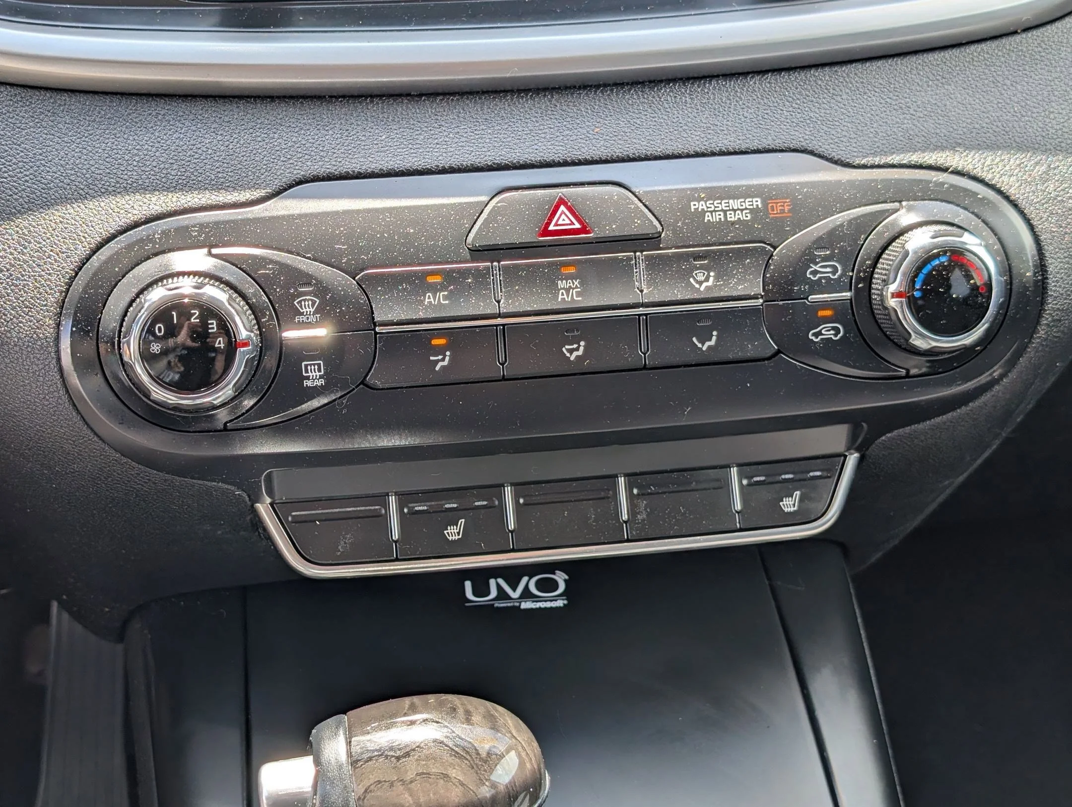 Used 2016 Blaze Blue Kia LX image 21