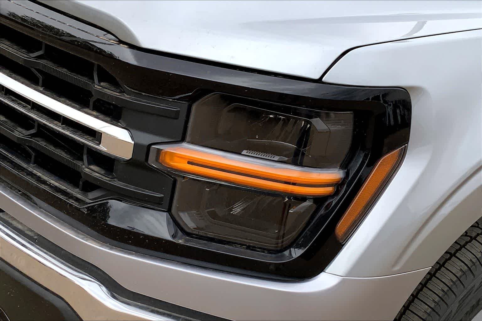 New 2026 Iconic Silver Metallic Ford XLT image 13