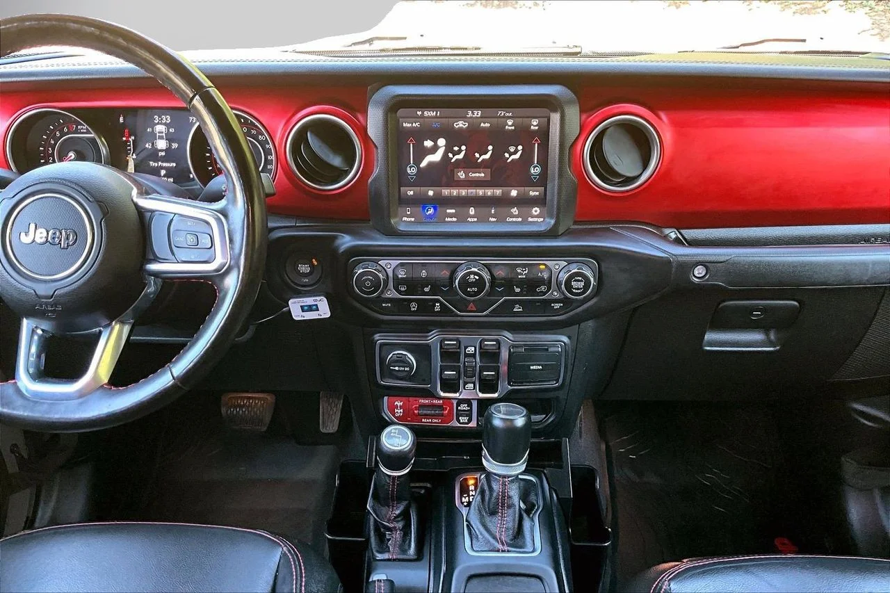 Used 2021 Gray Jeep Rubicon image 12