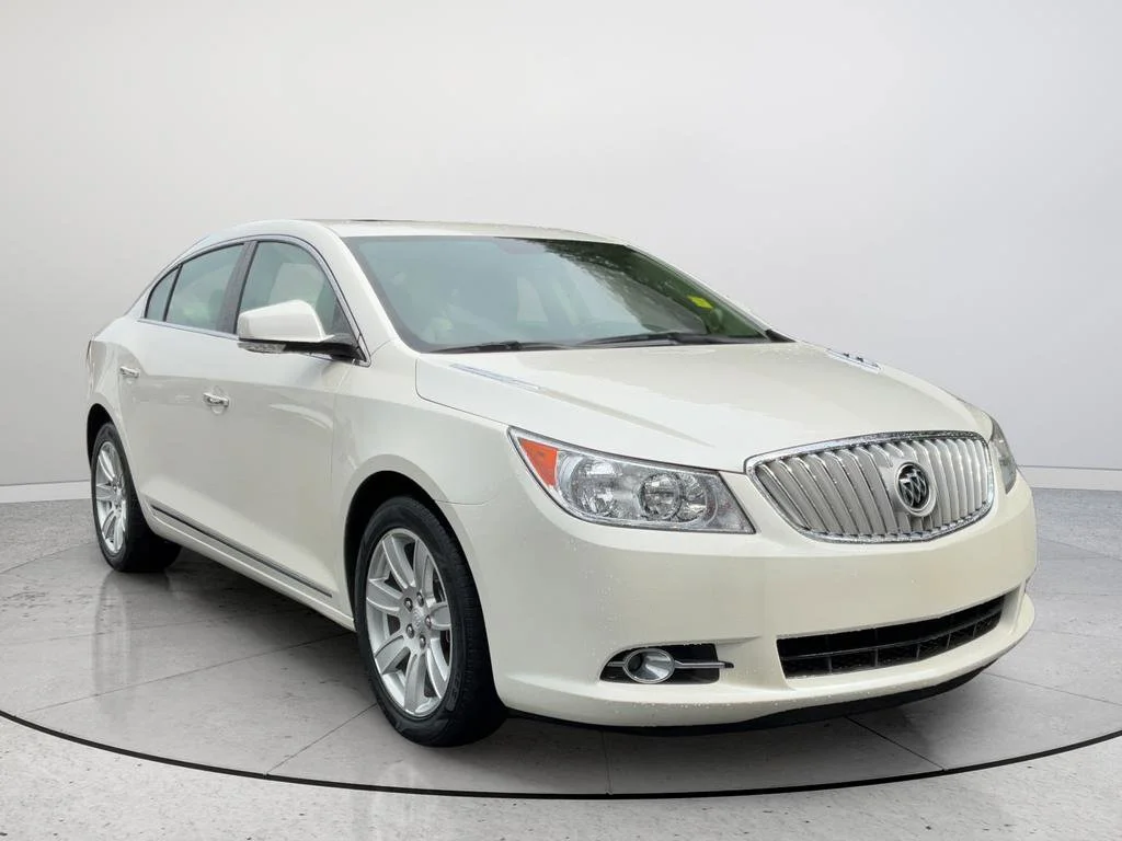 2011 Buick LaCrosse CXL's photo