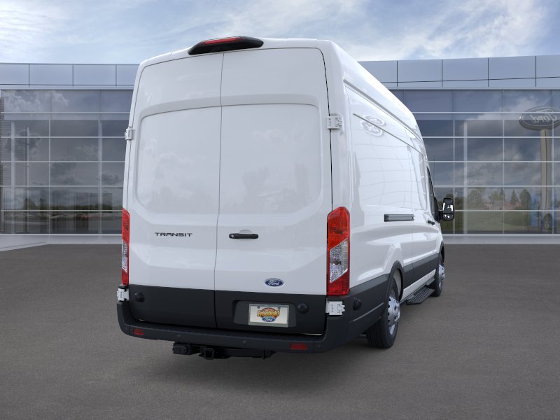 New 2026 Oxford White Ford Cargo Van image 29