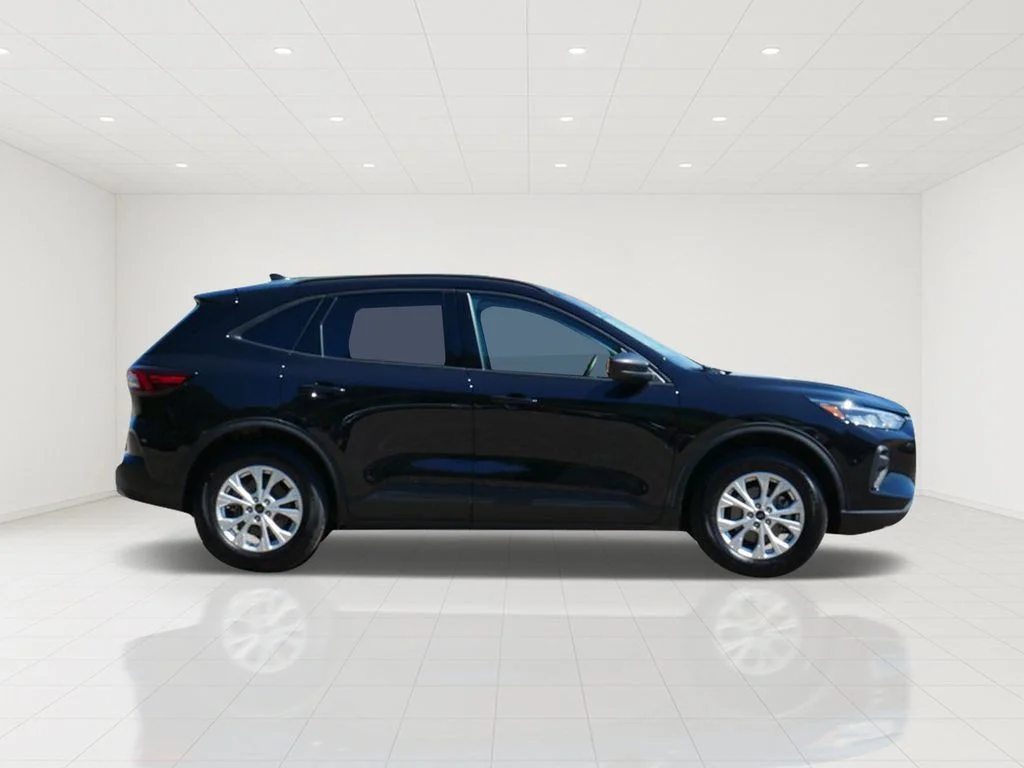 Certified 2025 Ford Escape Active with VIN 1FMCU9GNXSUA67476 for sale in White Bear Lake, Minnesota