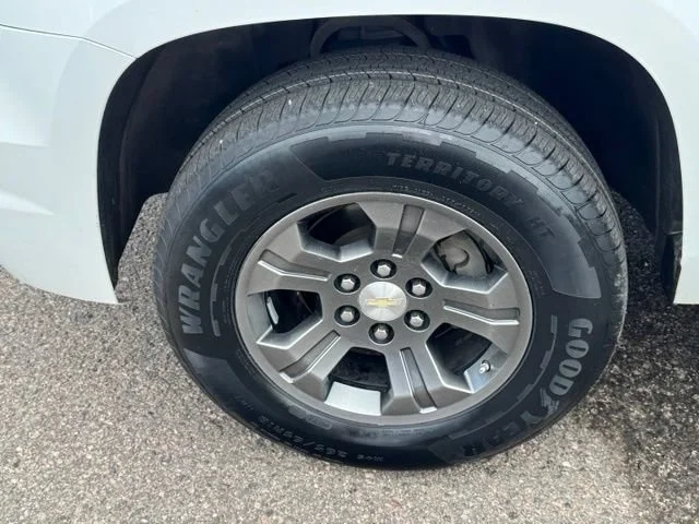 Used 2018 SUMMIT WHITE Chevrolet LT image 11