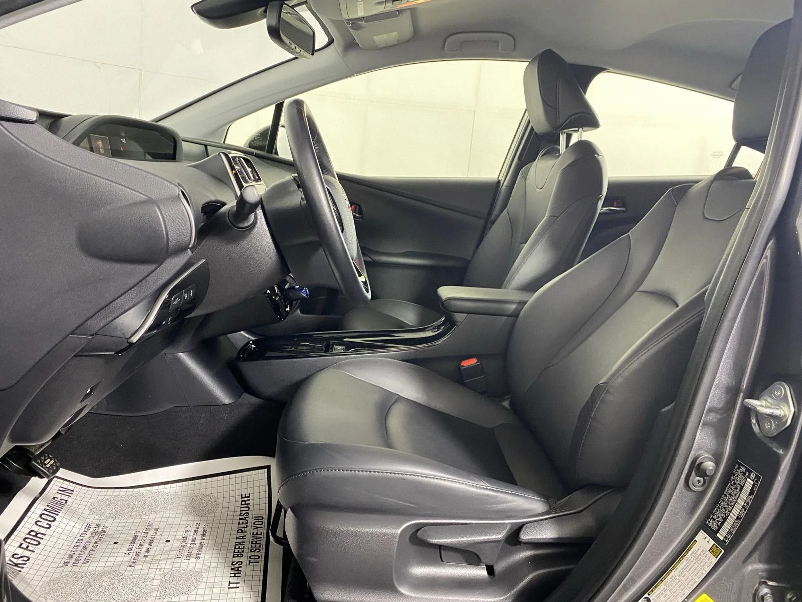 Used 2022 Magnetic Gray Metallic Toyota XLE AWD-e image 6