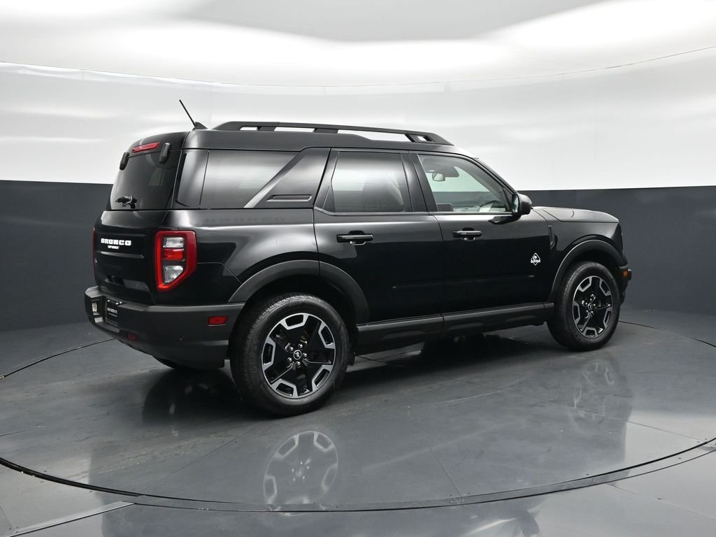 Used 2023 Black Ford Outer Banks image 55