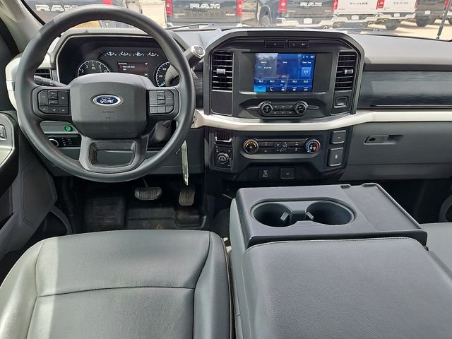 Used 2021 White Ford XL image 12