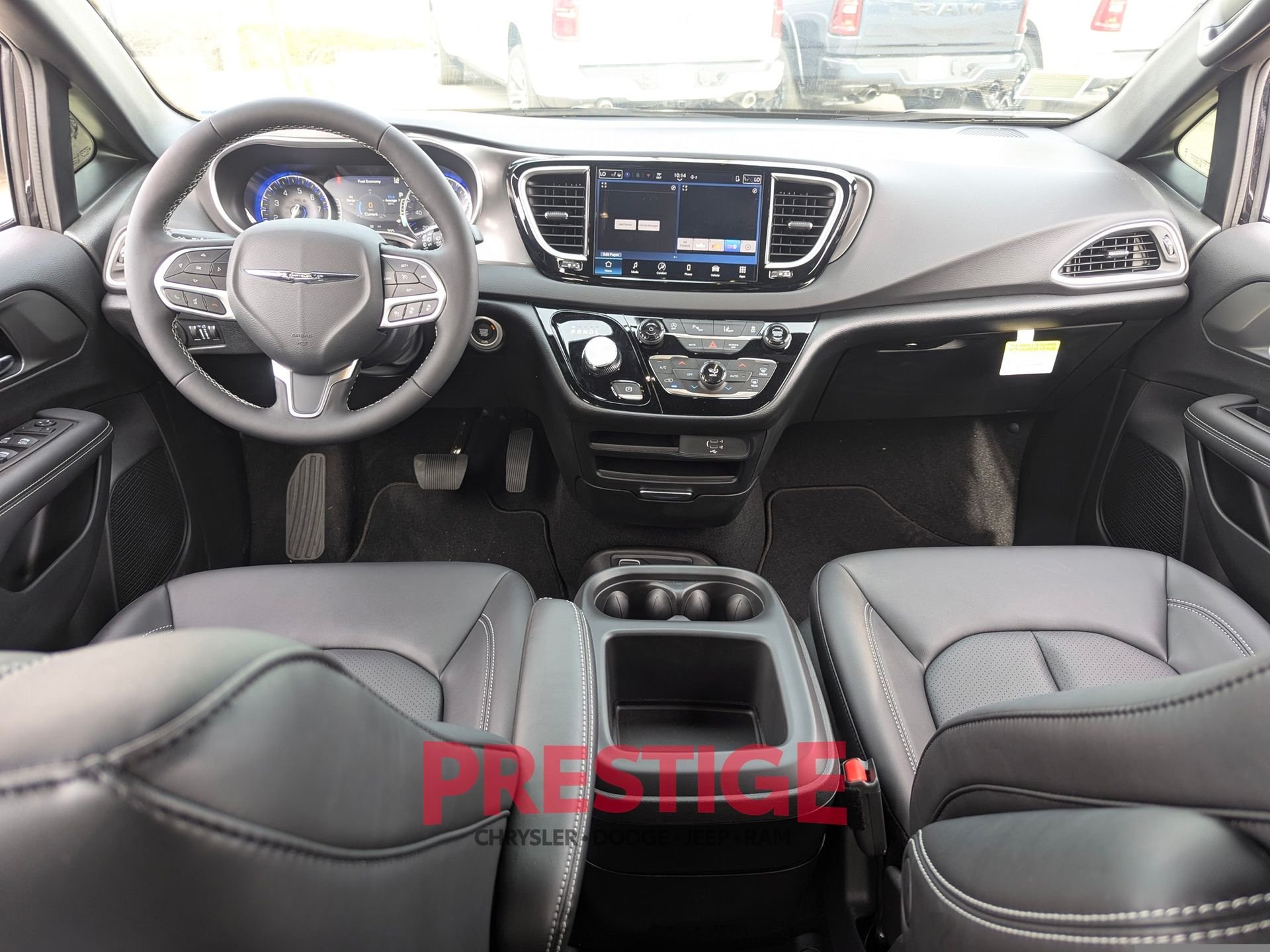 2026 Chrysler Voyager LX - Photo 26