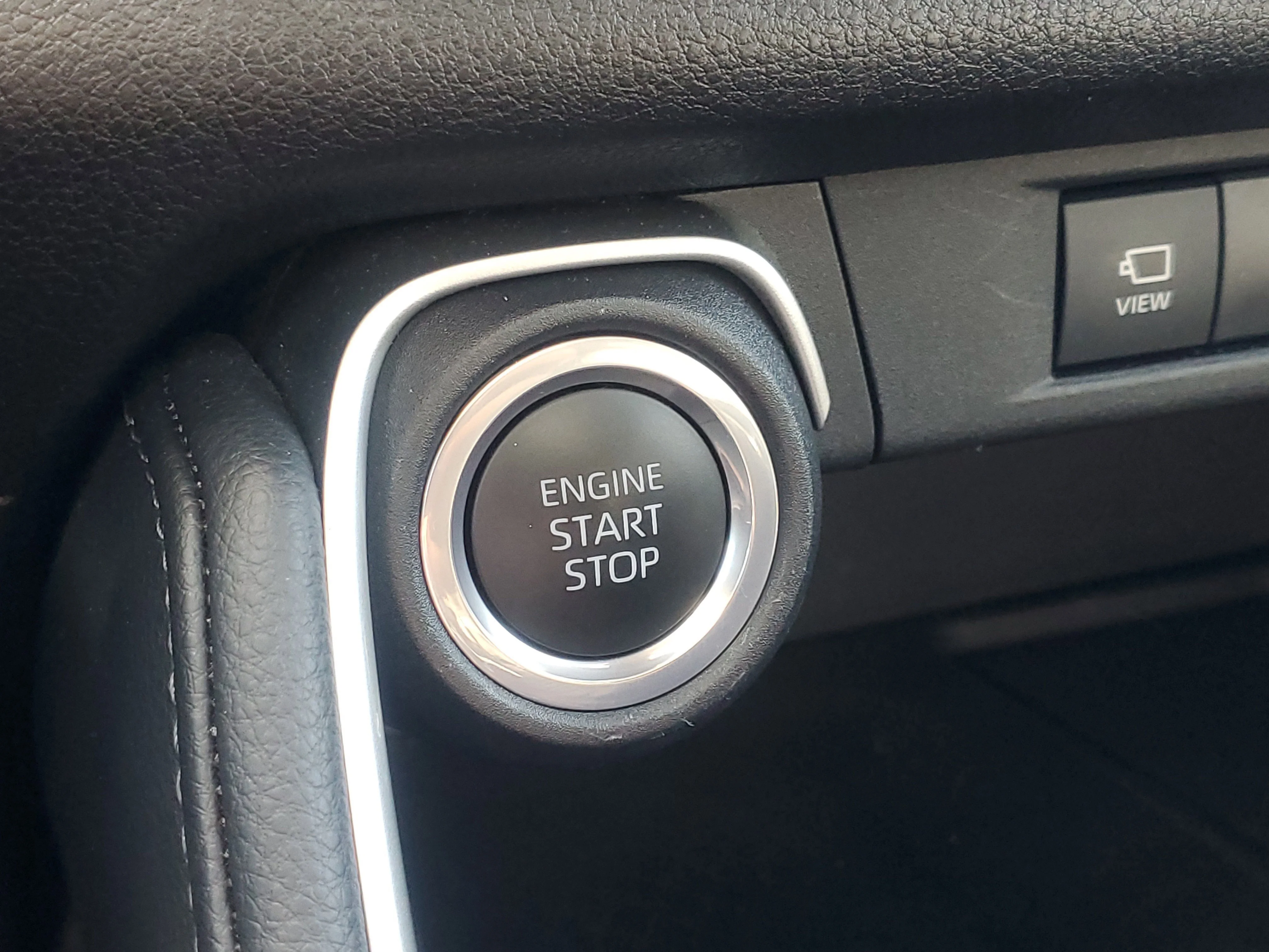 Used 2024 Cloud Toyota Platinum image 32