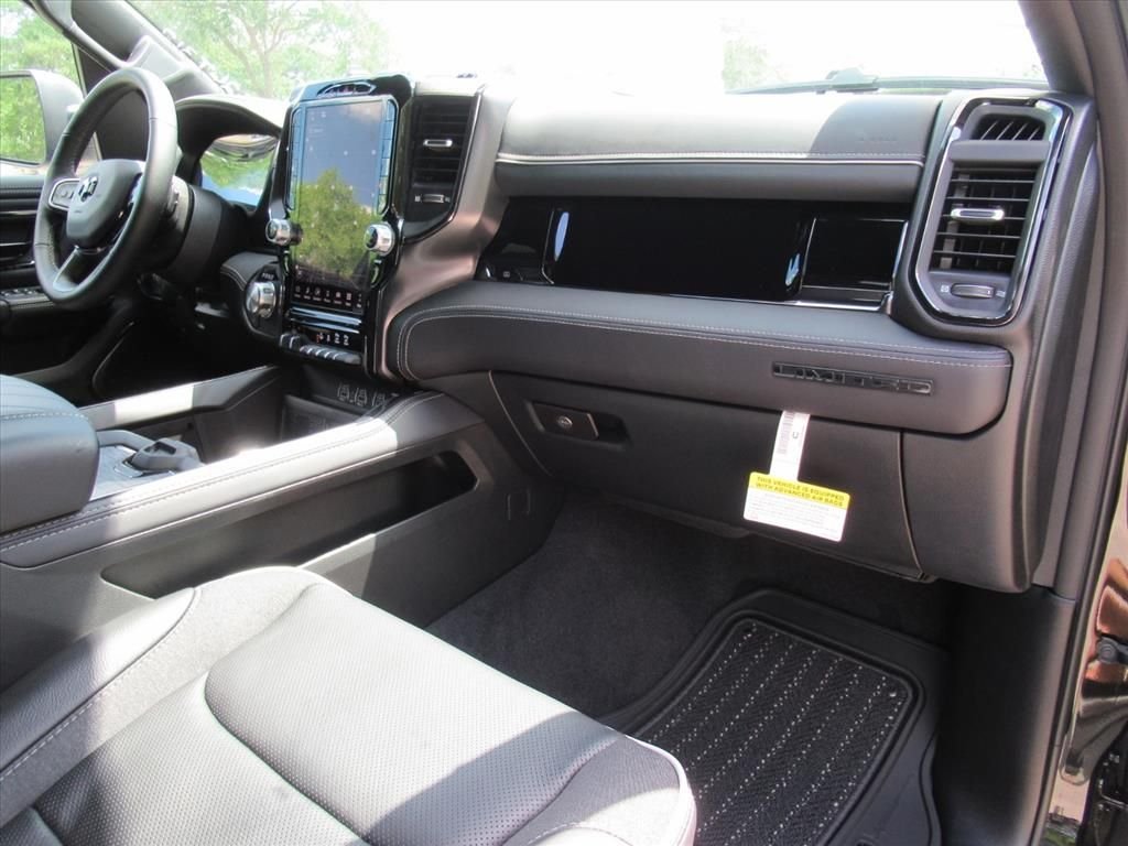 New 2026 Diamond Black Crystal Pearl-Coat Exterior Paint RAM Limited image 11