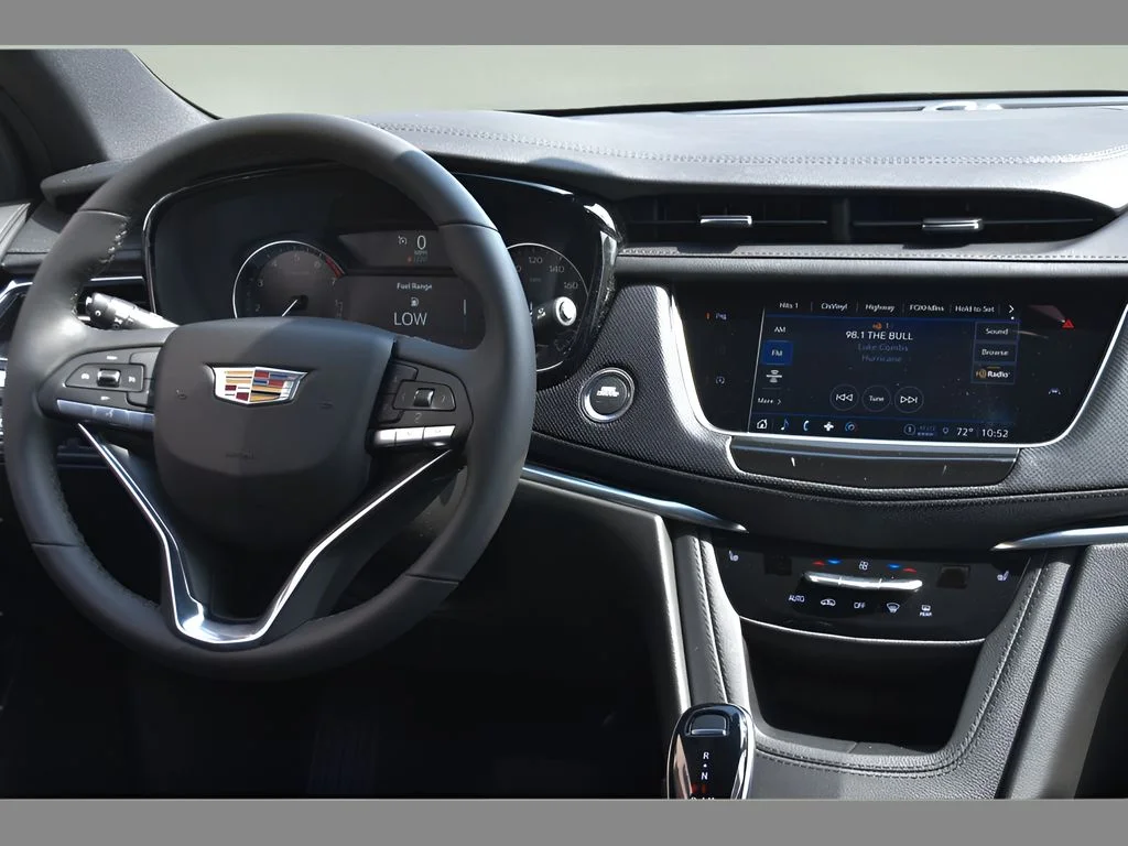 2025 Cadillac XT6 Luxury - Photo 18