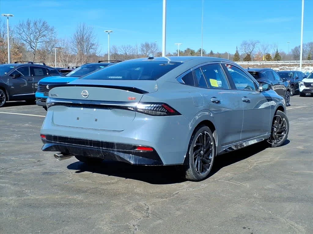 New 2026 Atlantic Gray Metallic Nissan SR image 3