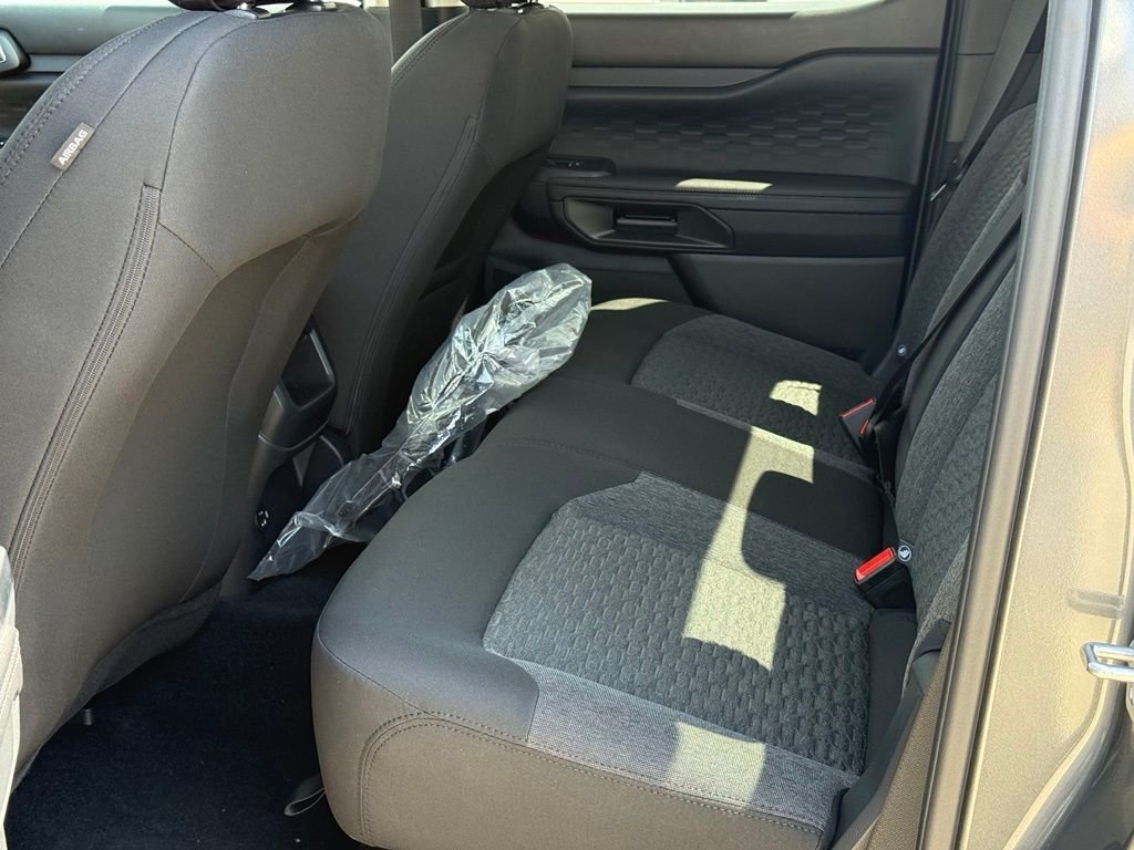 New 2026 Carbonized Gray Metallic Ford XLT image 7