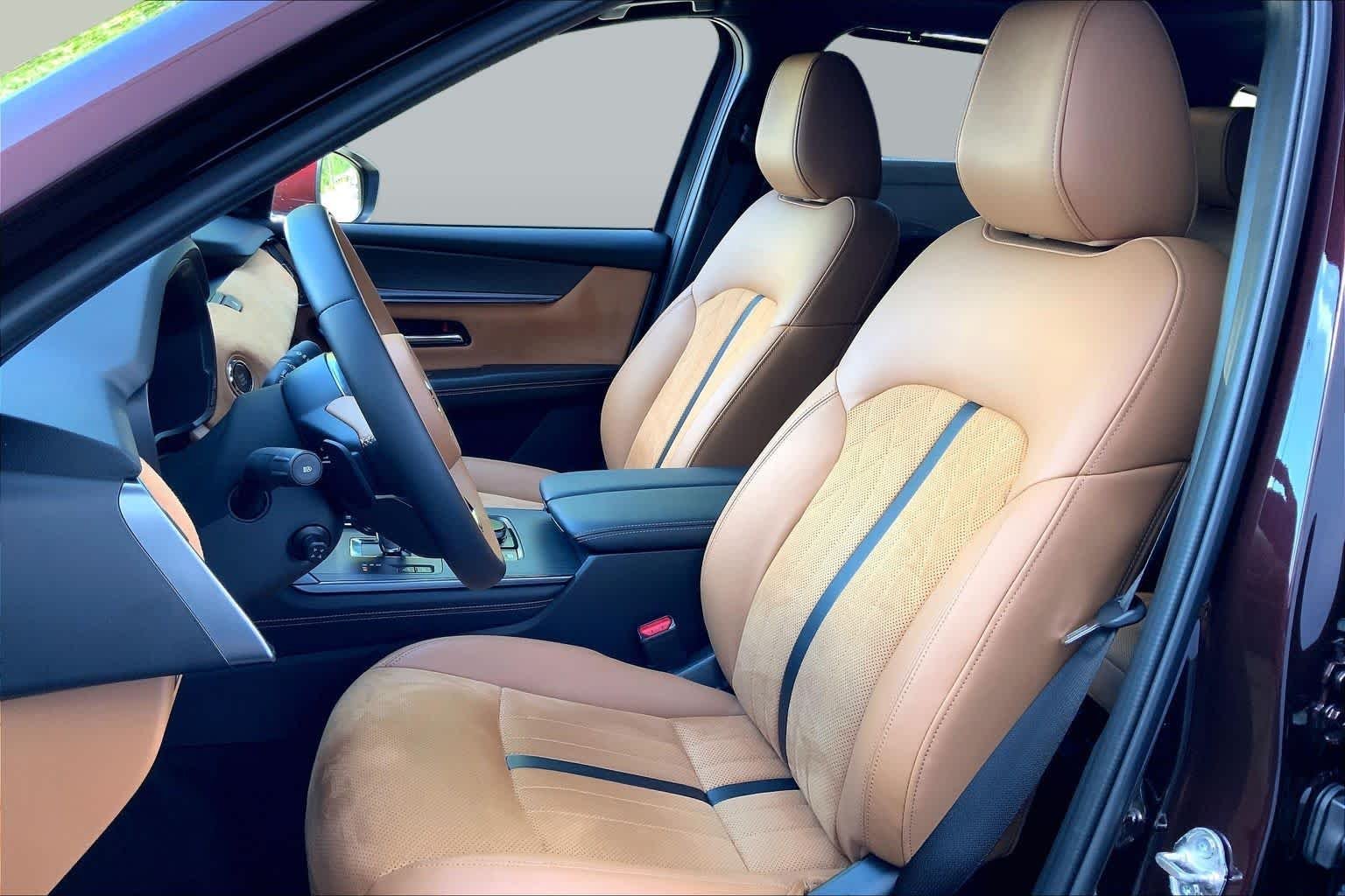 Certified Used 2025 Artisan Red Premium Mazda S Premium Plus Package image 9