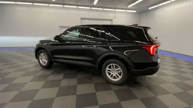 New 2026 Agate Black Metallic Ford Active 100A image 6