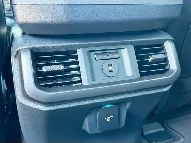 New 2025 Black Metallic Ford Tremor image 18