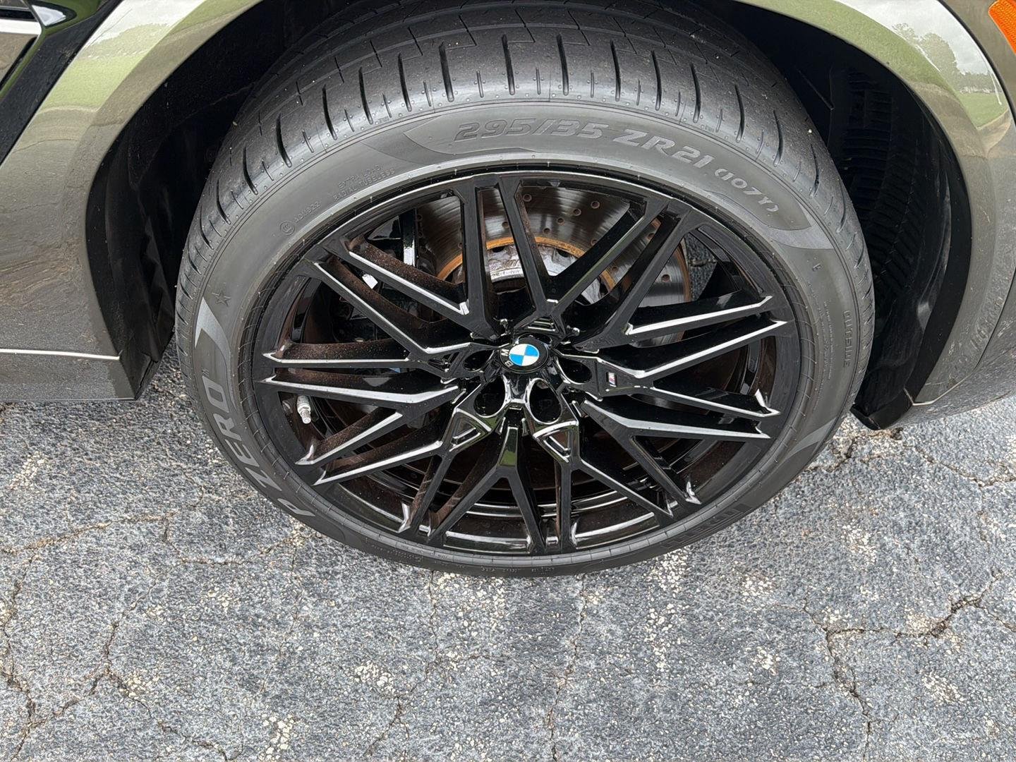 Used 2023 Manhattan Green Metallic BMW  image 41