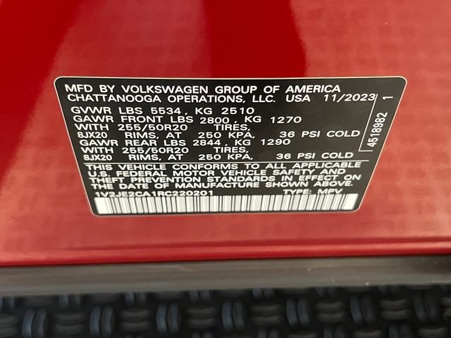 Used 2024 Red Volkswagen 2.0T SE w/Technology image 30