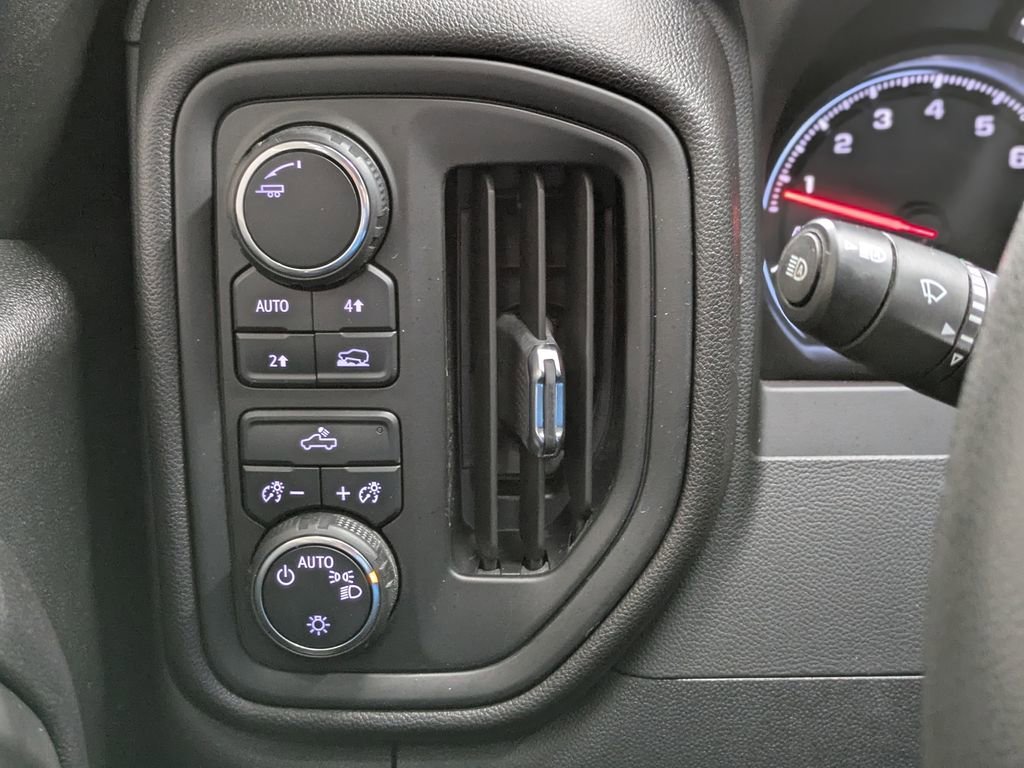 Used 2024 Summit White Chevrolet Custom image 11