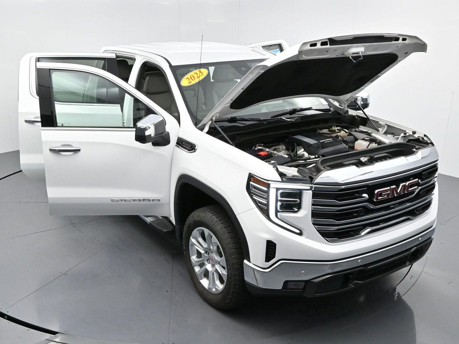 Used 2023 Summit White GMC SLT image 46