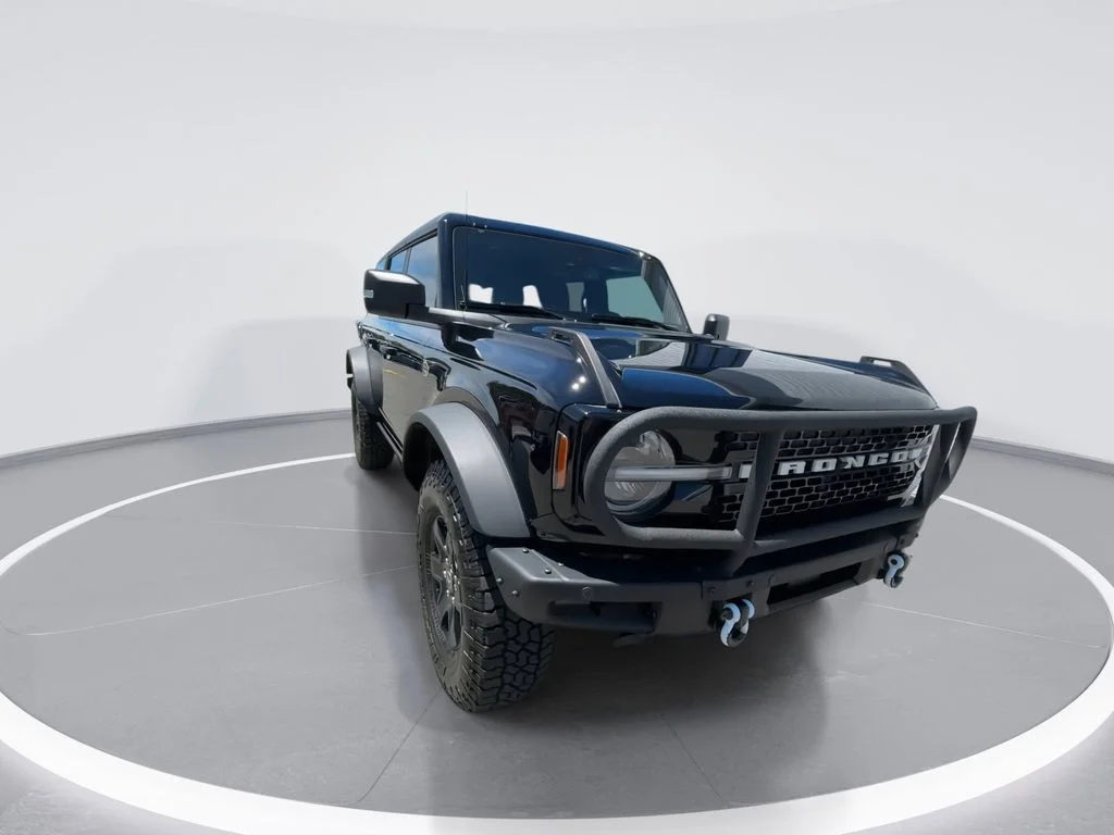 Used 2024 Black Ford Wildtrak image 2
