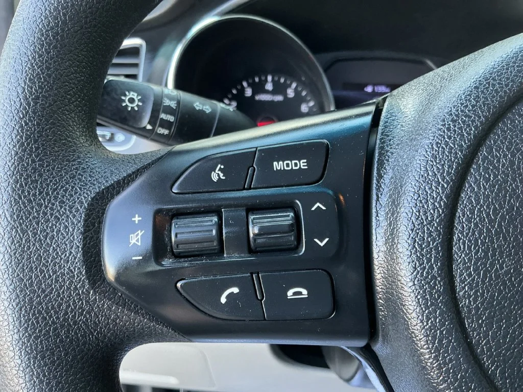 Used 2020 Silver Kia LX image 26
