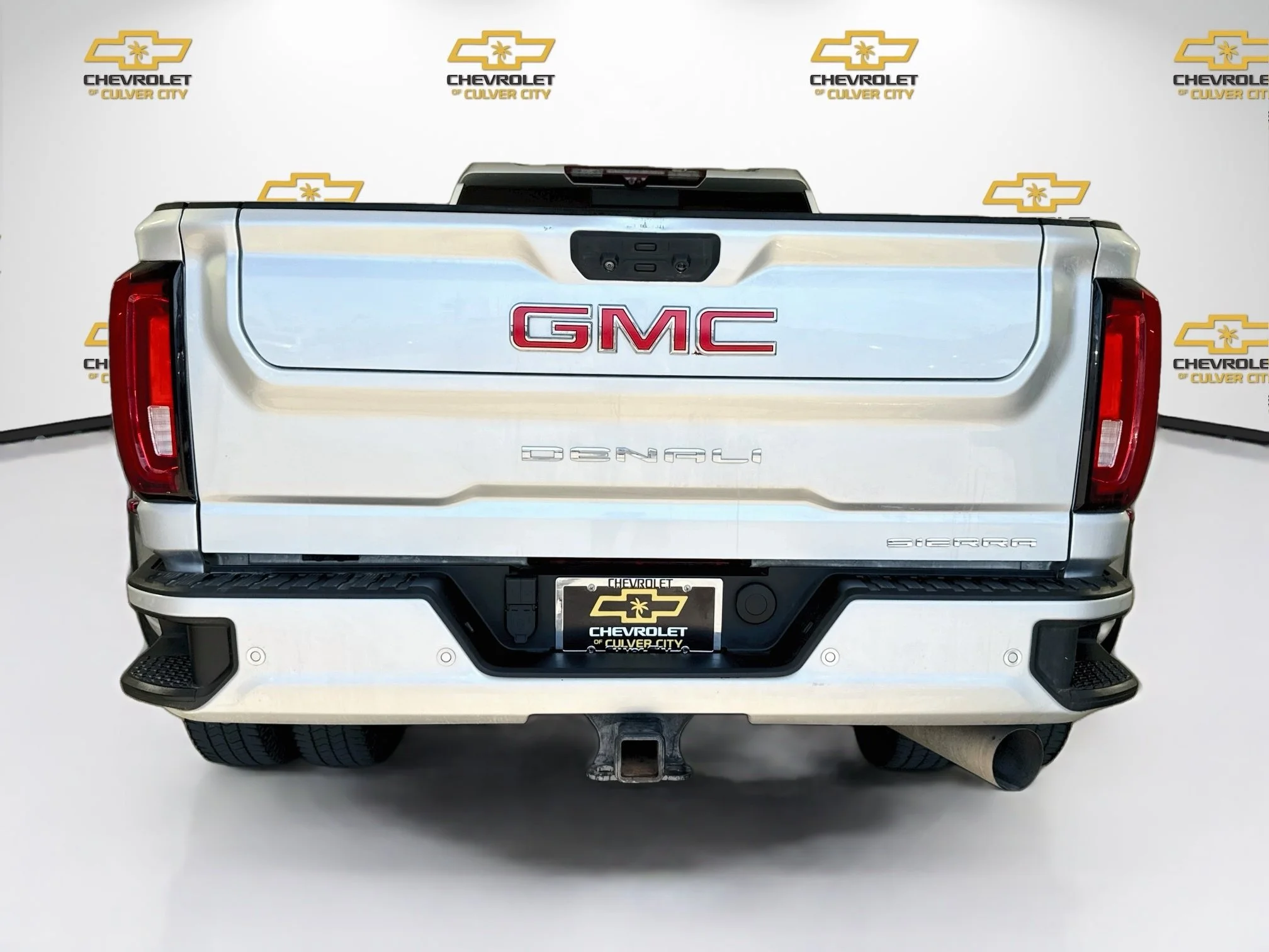 Used 2023 QUICKSILVER METALLIC GMC Denali image 7