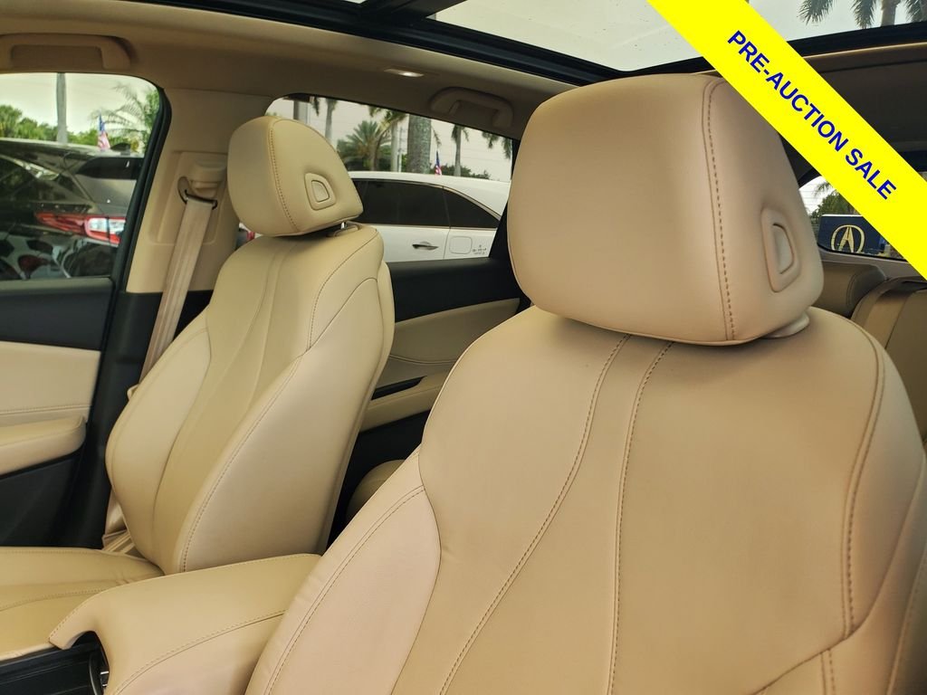 Used 2024 White Acura Base image 17
