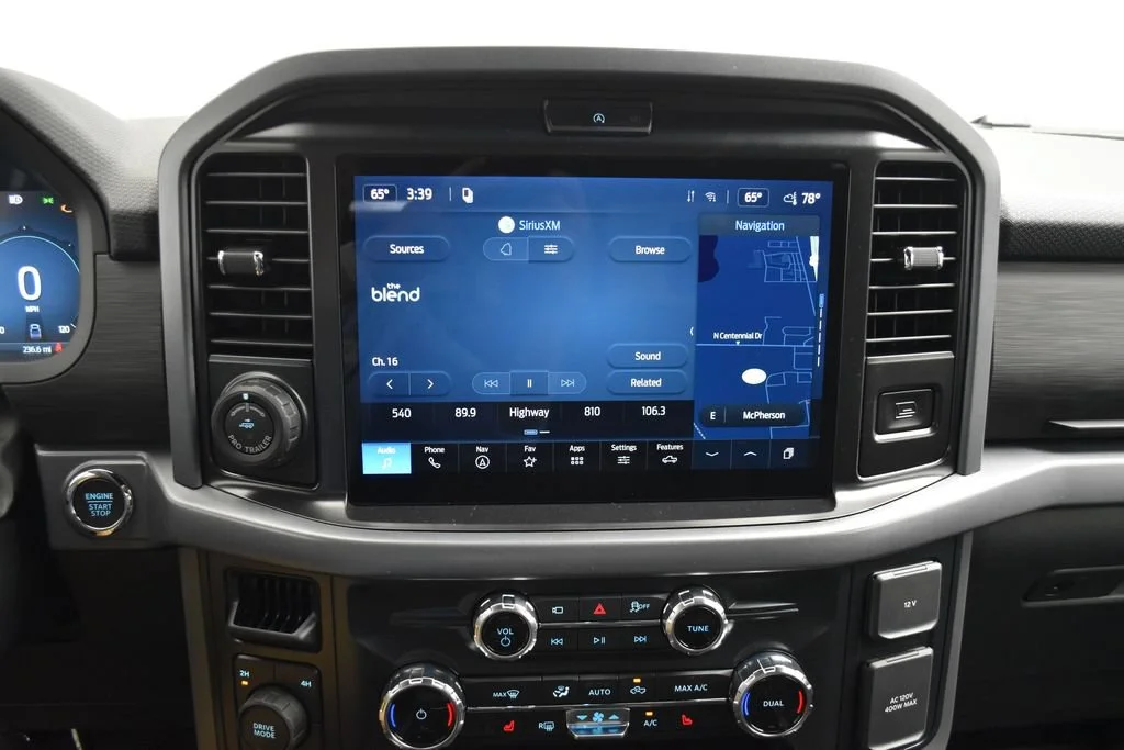New 2026 Oxford White Ford XLT image 12