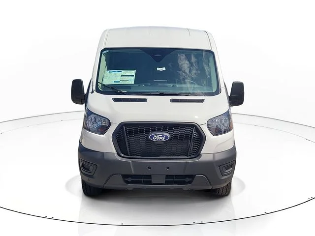 New 2026 Oxford White Ford Base image 2