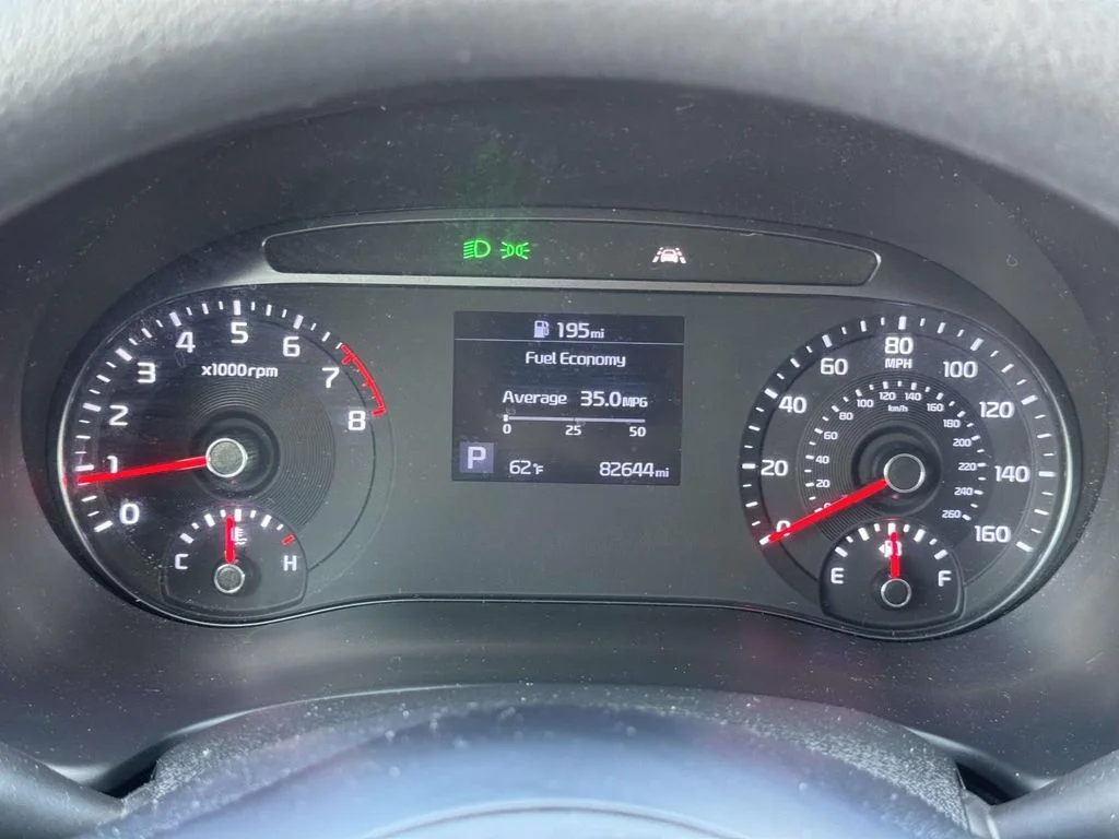Used 2022 Black Kia LX image 24