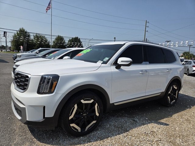 2023 Kia Telluride S