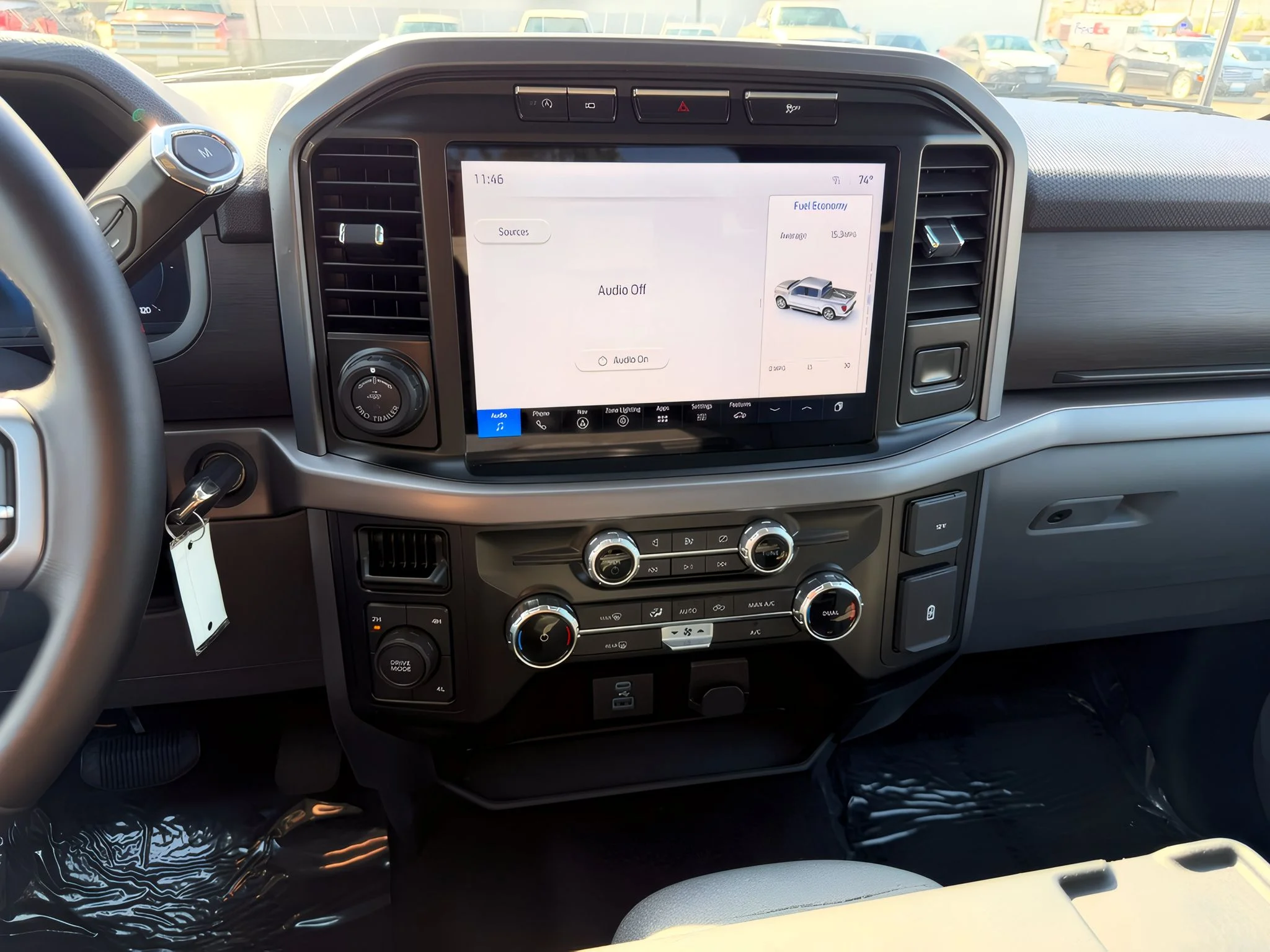 2024 Ford F-150 XLT - Photo 20