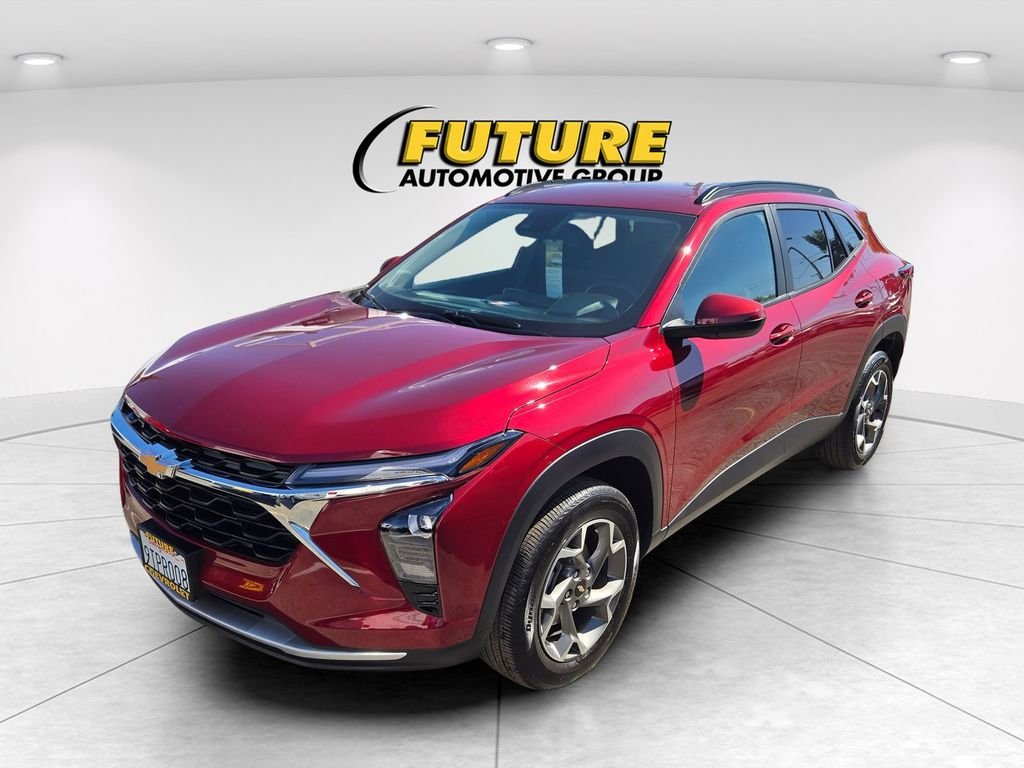 Used 2025 Red Chevrolet LT image 3