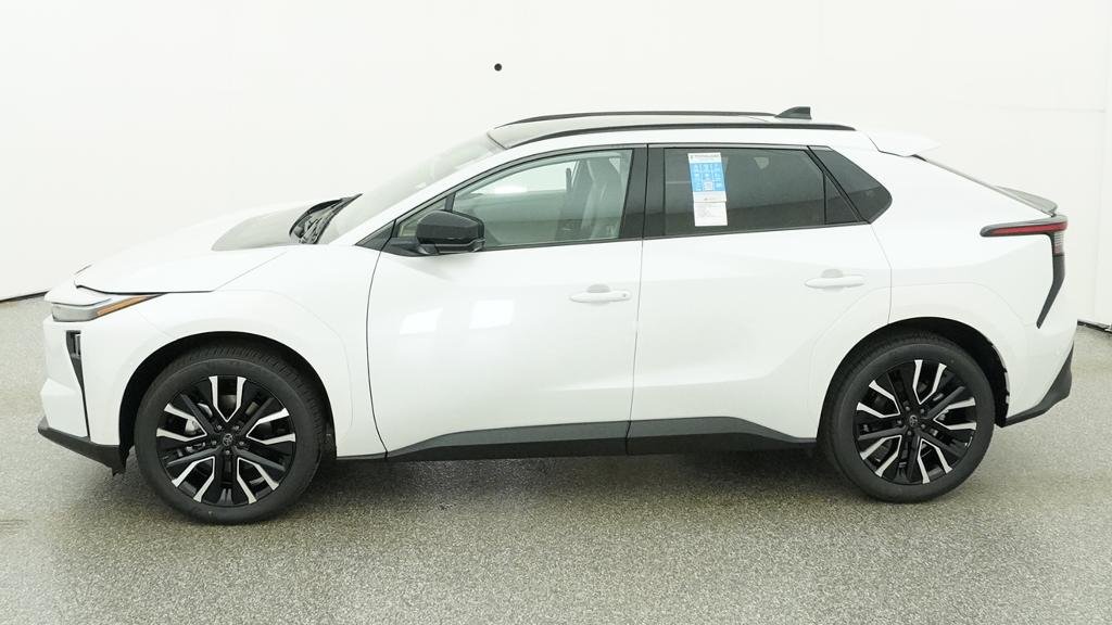New 2026 Wind Chill Pearl Toyota Limited image 33