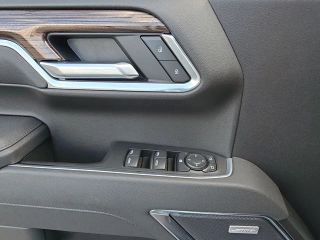 Used 2026 White Chevrolet LT Trail Boss image 29