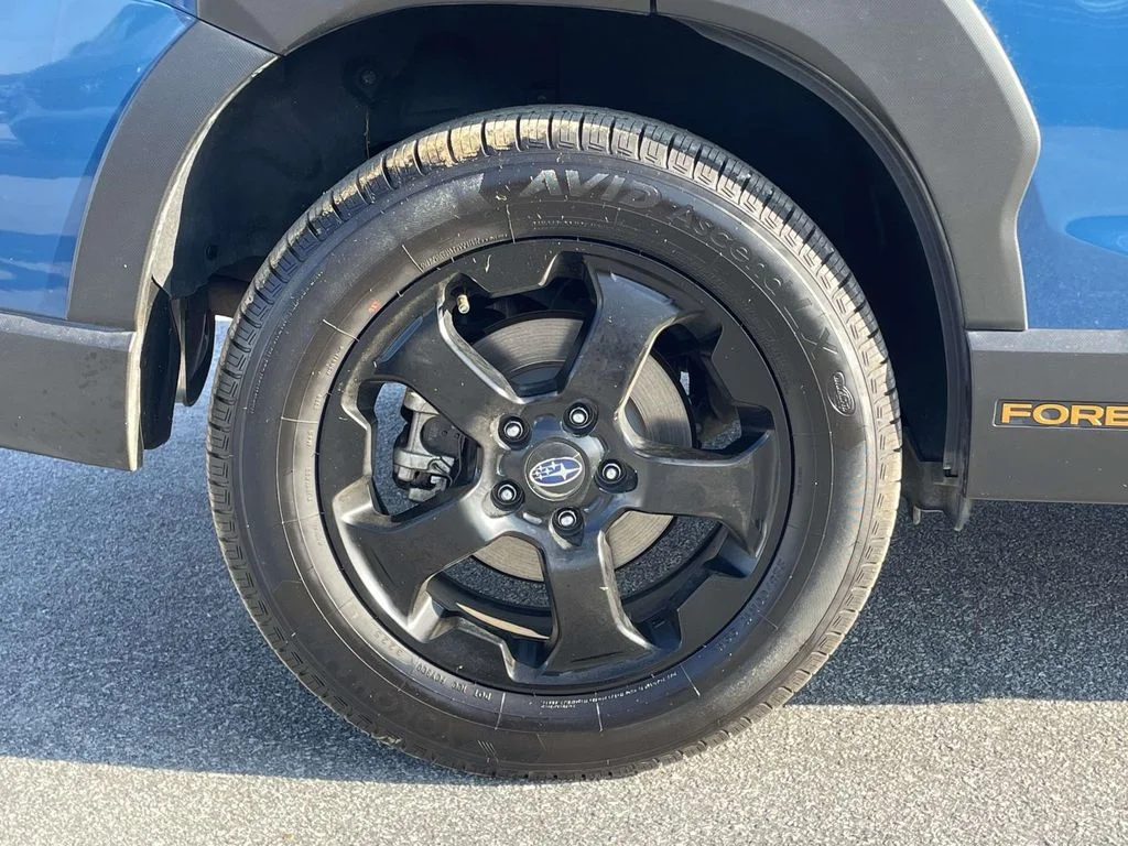 Used 2022 Geyser Blue Subaru Wilderness image 33
