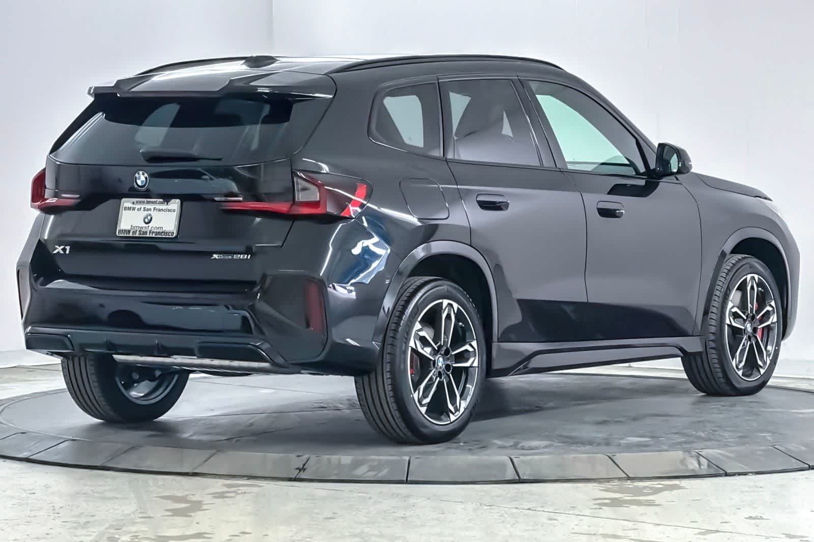 New 2026 Black Sapphire Metallic BMW xDrive28i image 2