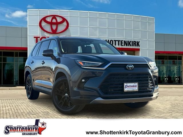 Used 2025 White Toyota Limited image 1