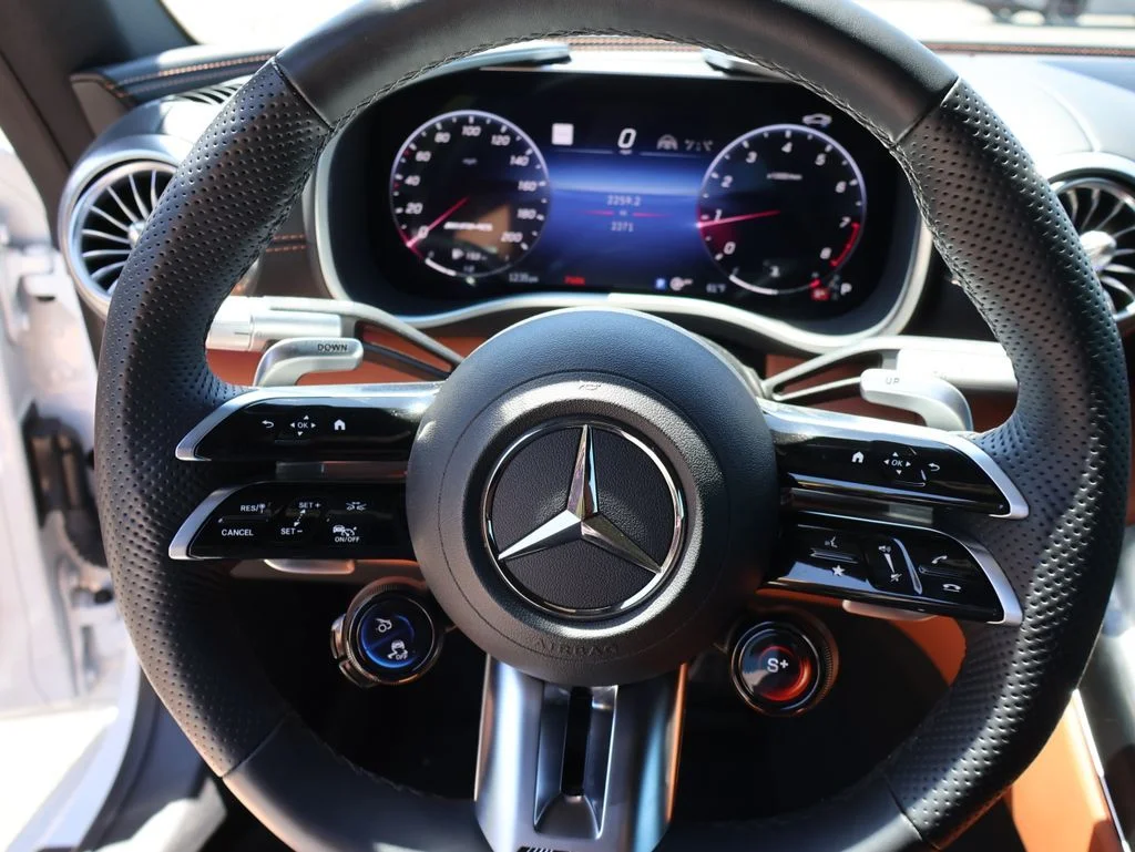 Used 2023 Moonlight White Mercedes-Benz SL 55 AMG® image 32