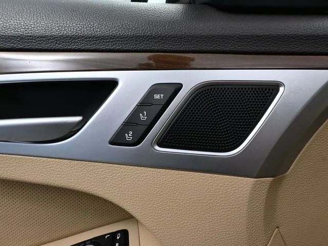 2015 Hyundai Genesis Base - Photo 21
