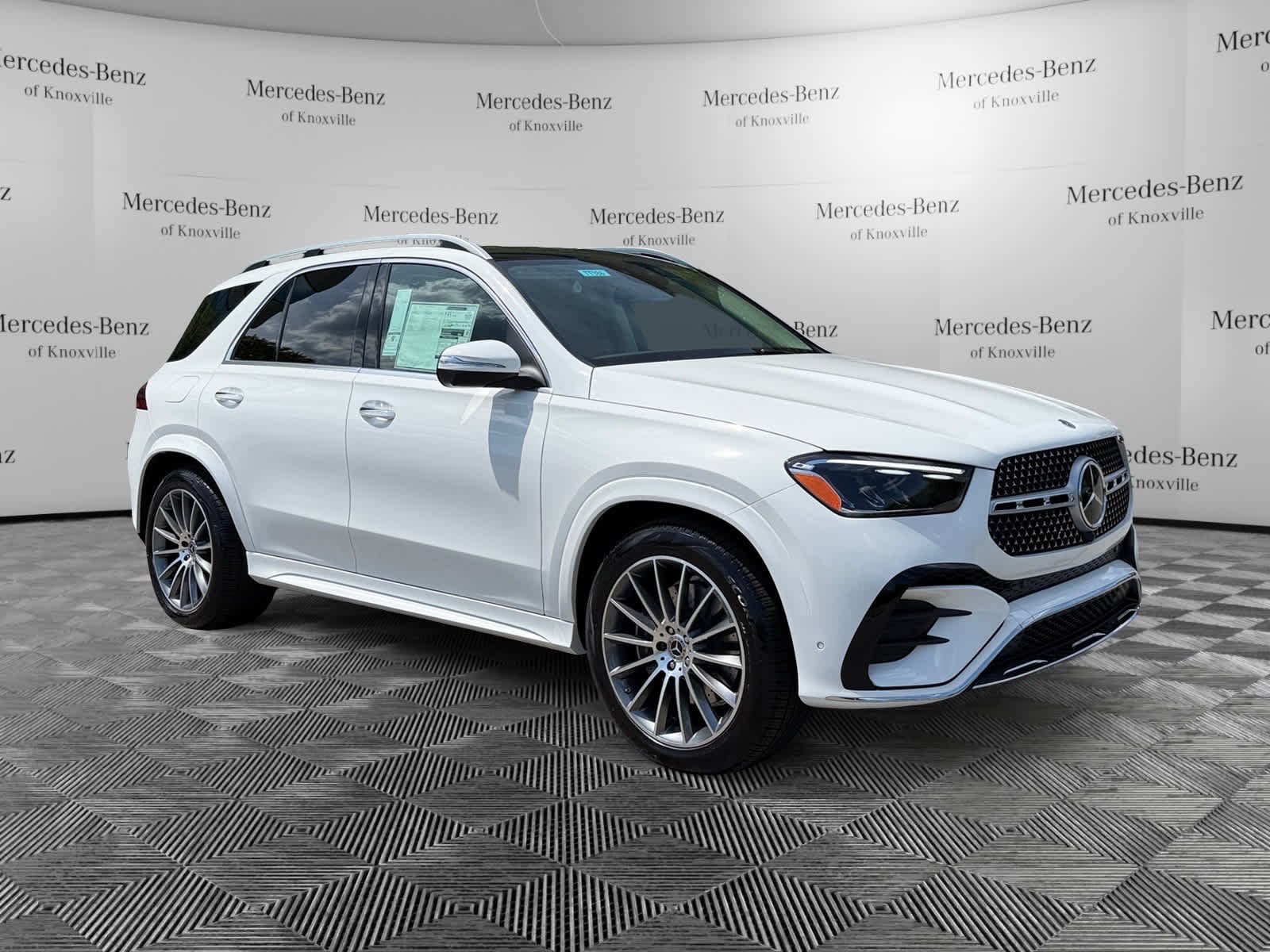New 2026 Polar White Mercedes-Benz GLE 450 image 7
