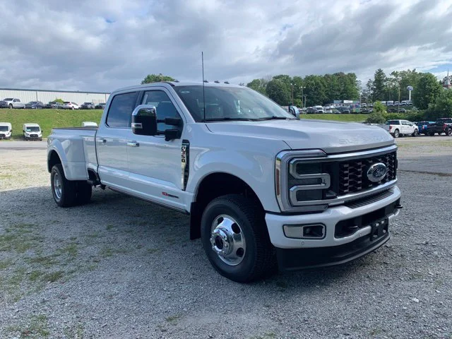 New 2026 White Ford F-350® Platinum® image 2