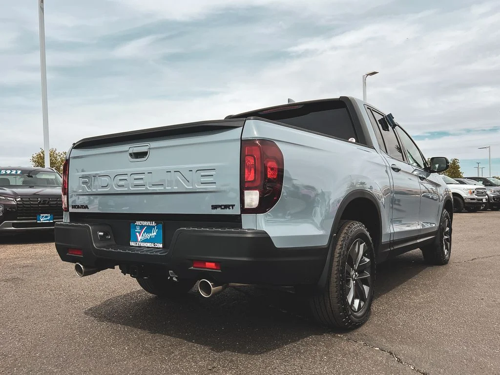 2026 Honda Ridgeline Sport - Photo 6