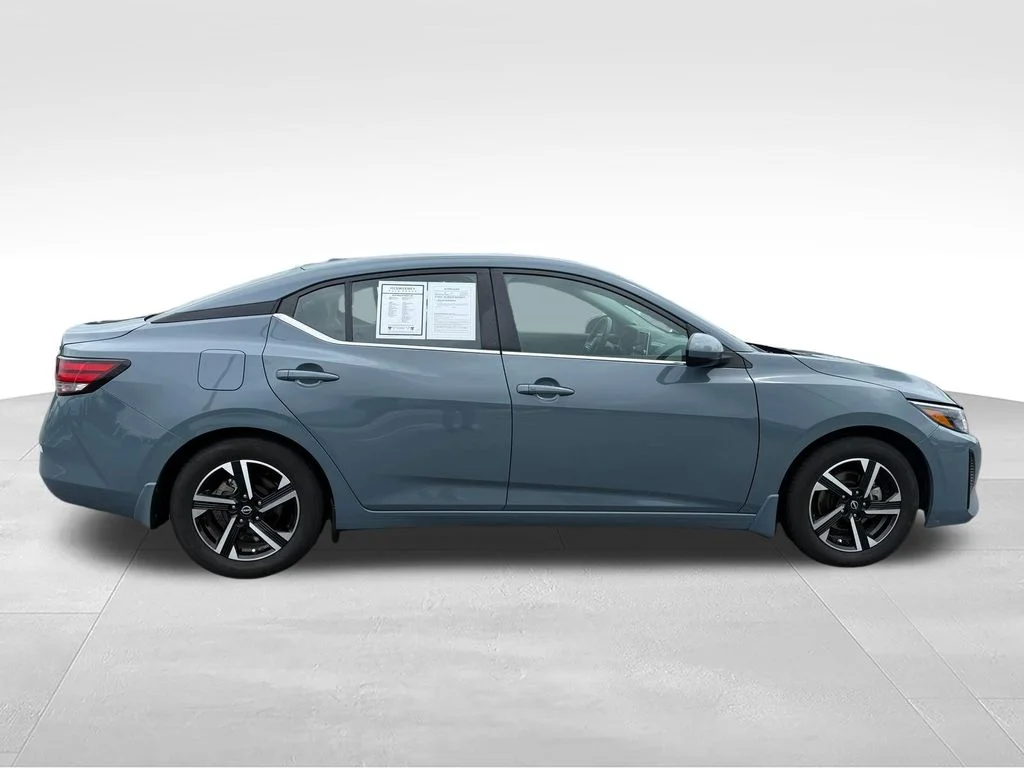 Used 2024 Gray Nissan SV image 29