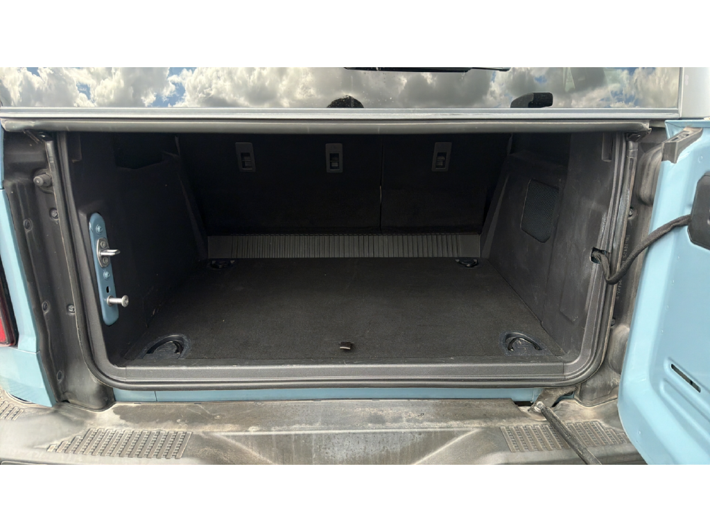 Used 2023 Blue Ford Badlands image 37
