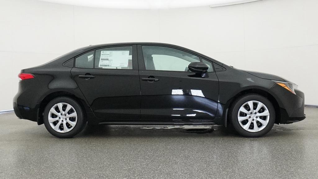 New 2026 Midnight Black Metallic Toyota LE image 13