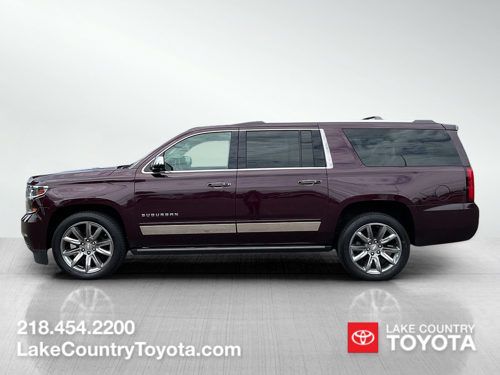 Used 2017 Chevrolet Suburban Premier with VIN 1GNSKJKC0HR345852 for sale in Brainerd, Minnesota