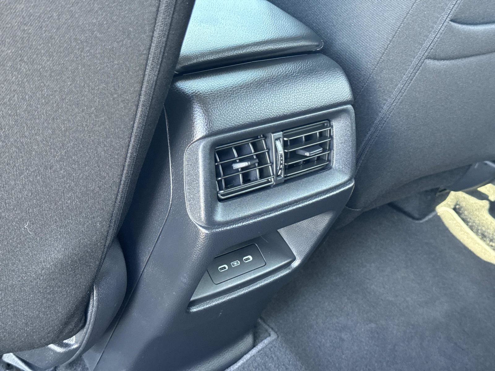 2025 Honda CR-V EX - Photo 28